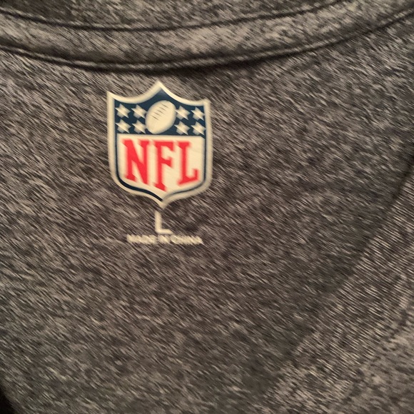 NWOT Chicago Bears Men’s Tee - Picture 4 of 4